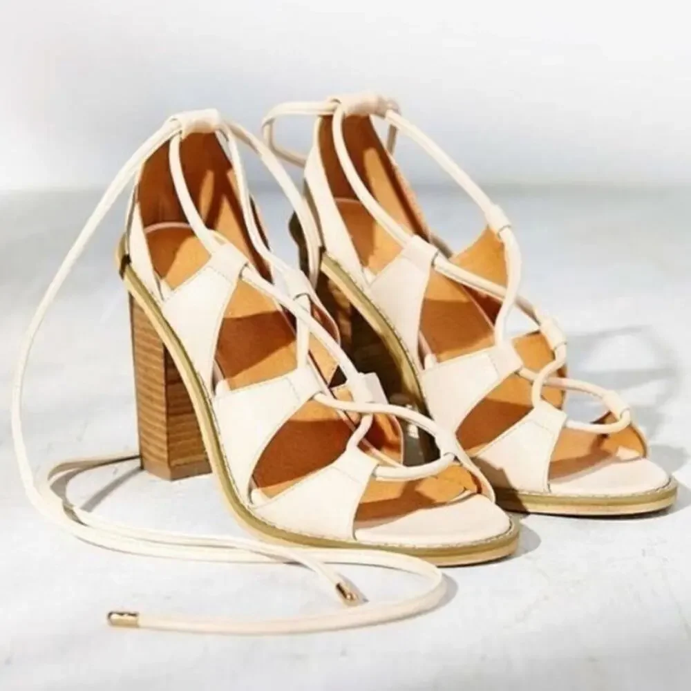 UO Silence + Noise Sofia Lace Up Ankle Tie‎ Heel Sandals Cream Size 9 Boho Glam